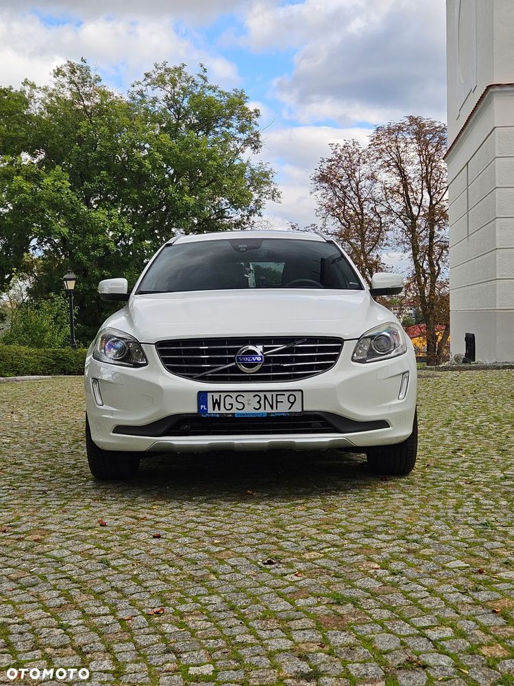 Volvo XC 60 D3 Drive-E Summum - 4