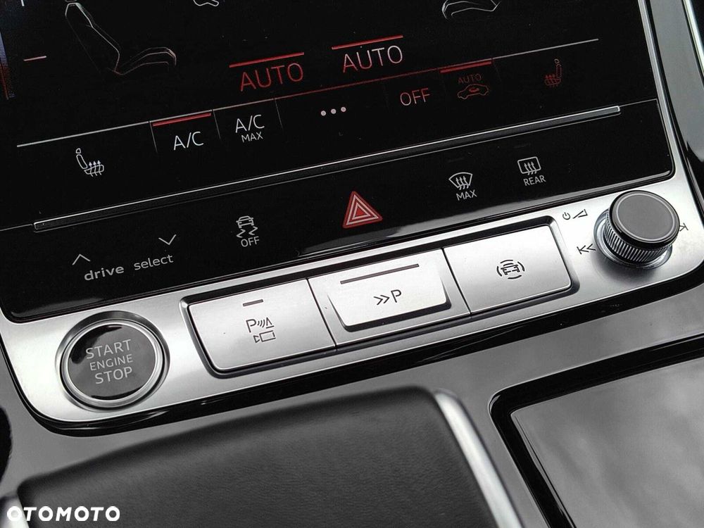 Audi Q8 55 TFSI mHEV Quattro Tiptronic - 24