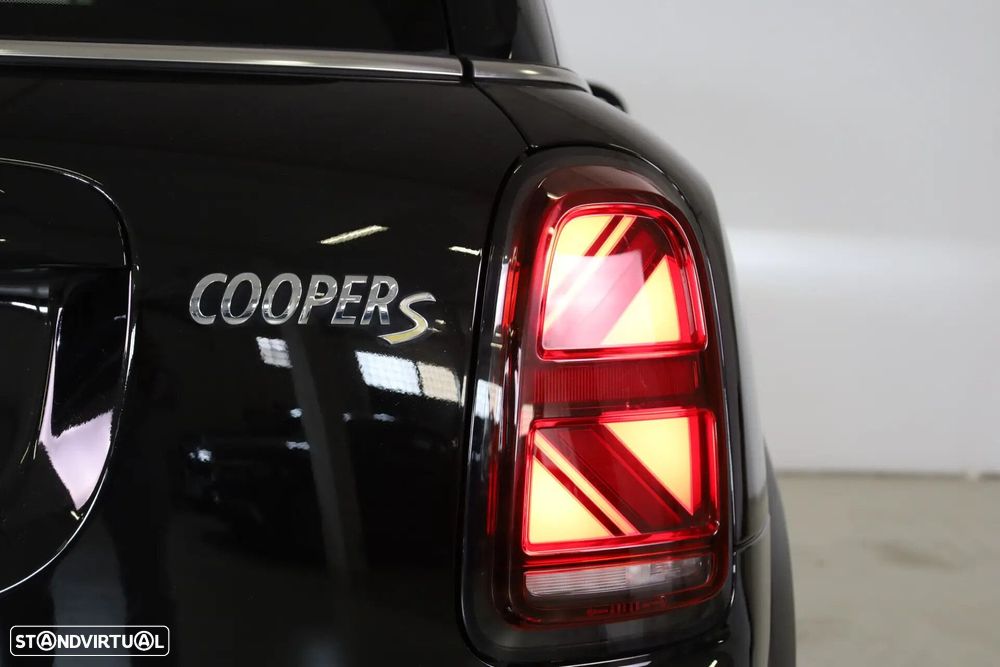 MINI Countryman Cooper SE ALL4 Auto - 26