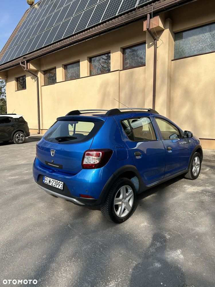 Dacia Sandero - 5