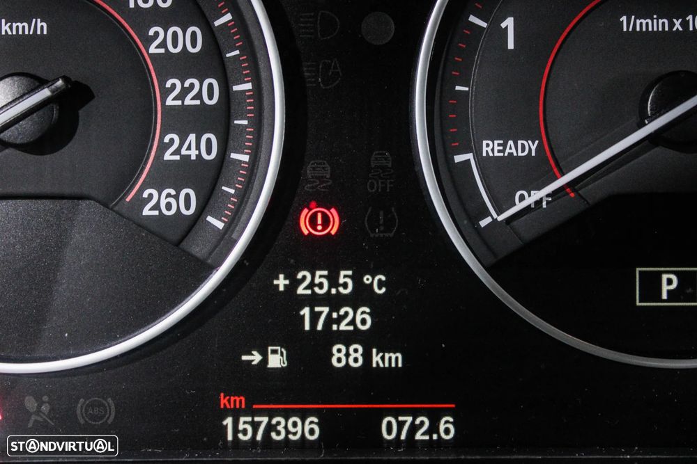 BMW 318 d Auto Line Sport - 22