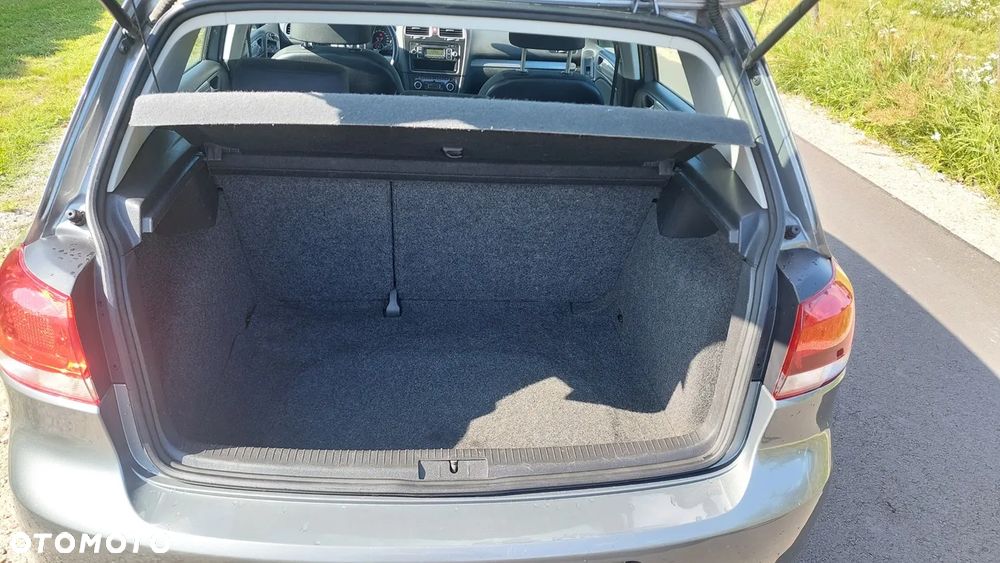 Volkswagen Golf - 4