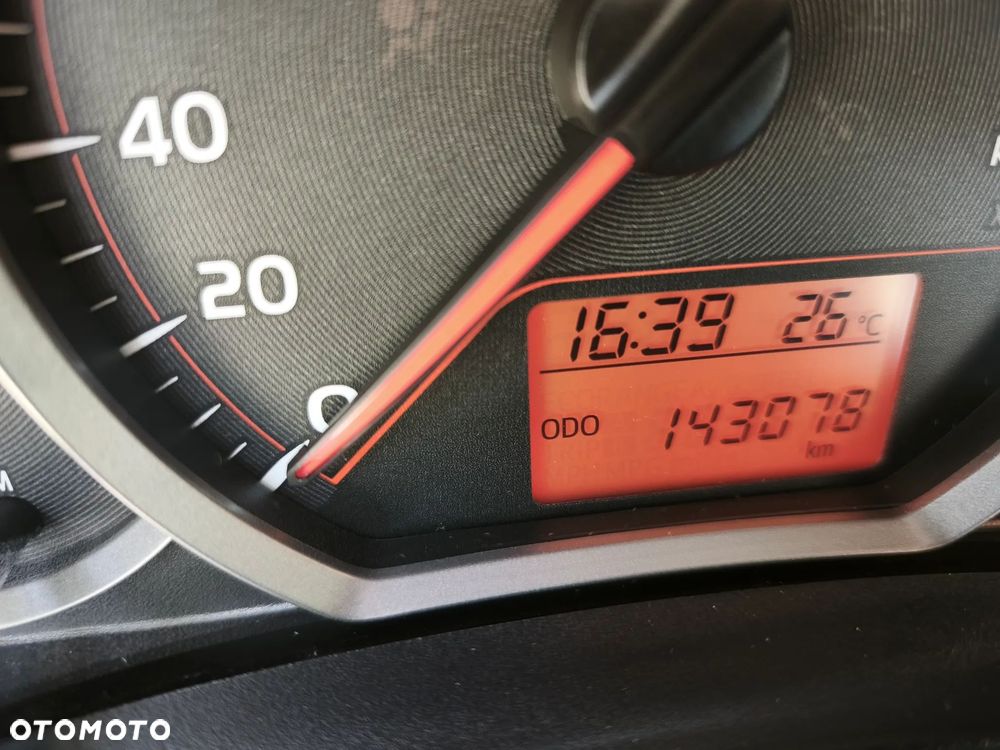 Toyota Yaris 1.0 Active - 11