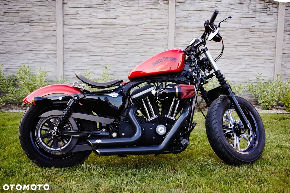 Harley-Davidson Sportster Iron 883 - 6