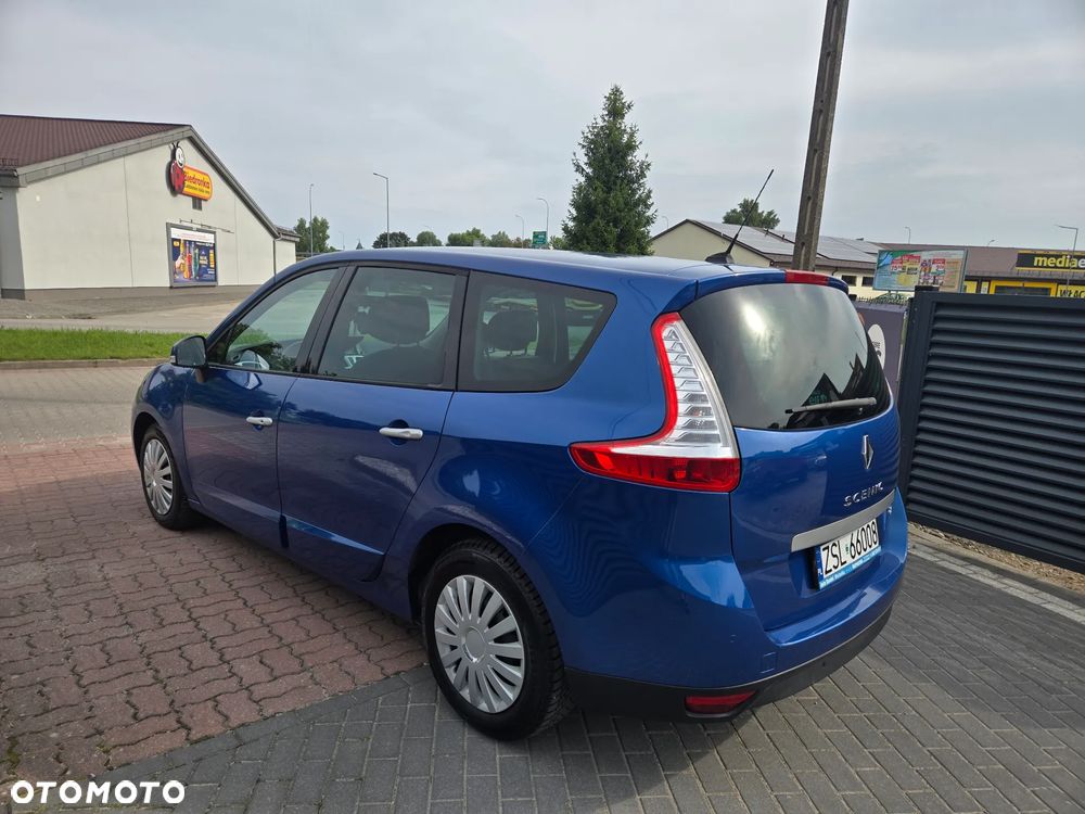 Renault Scenic dCi 130 FAP Bose Edition - 24