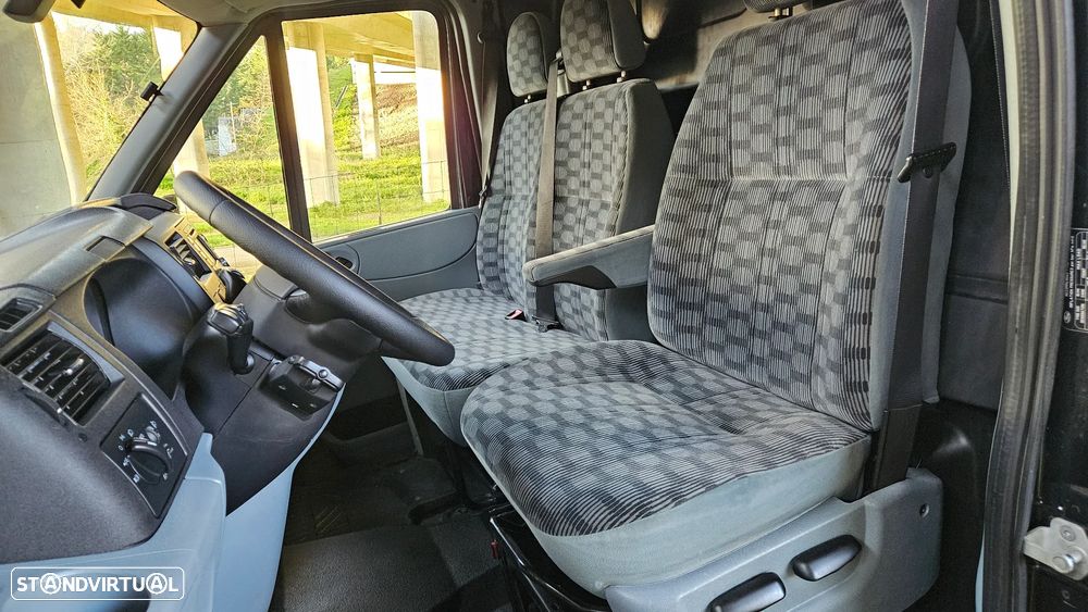 Ford Transit - 15