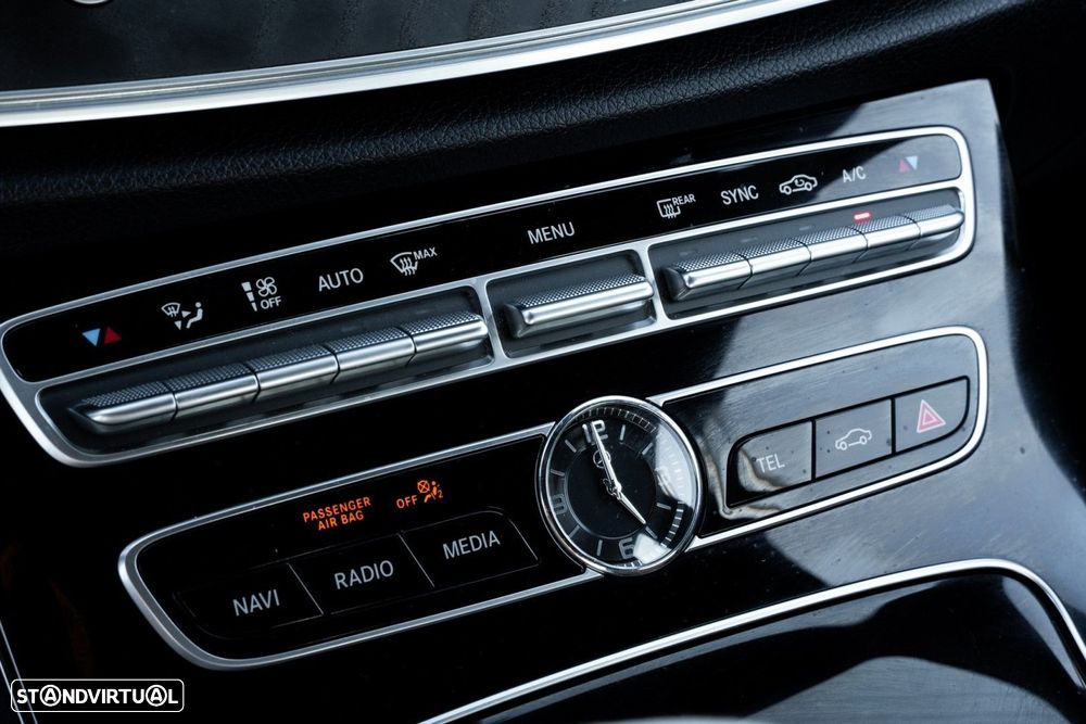 Mercedes-Benz E 220 d Avantgarde - 27