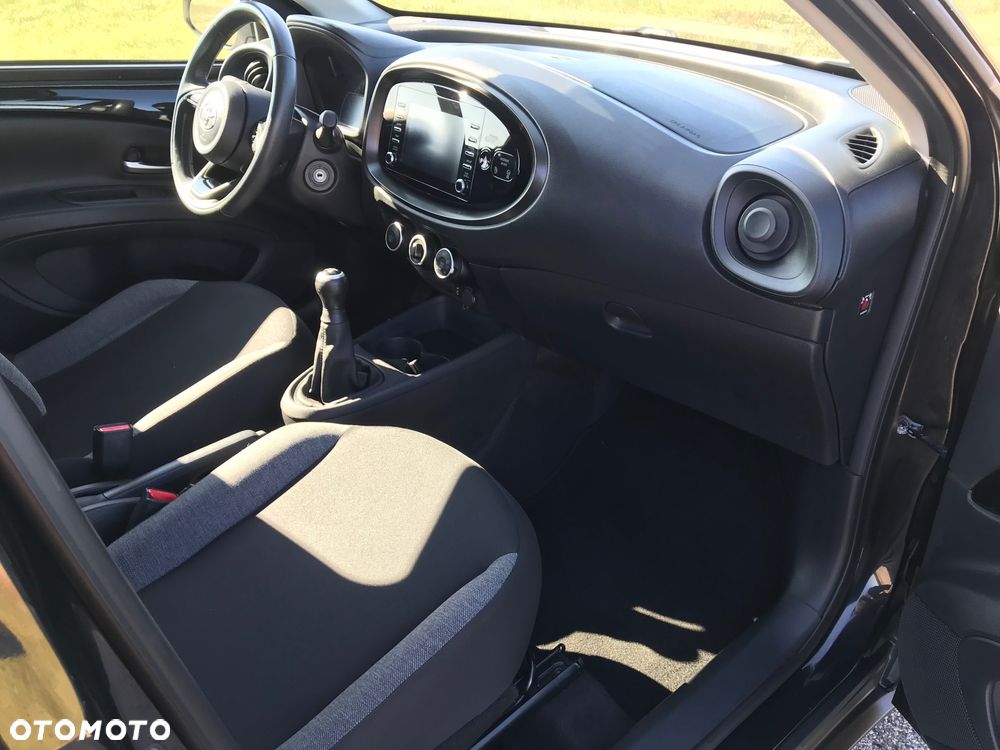 Toyota Aygo X - 12