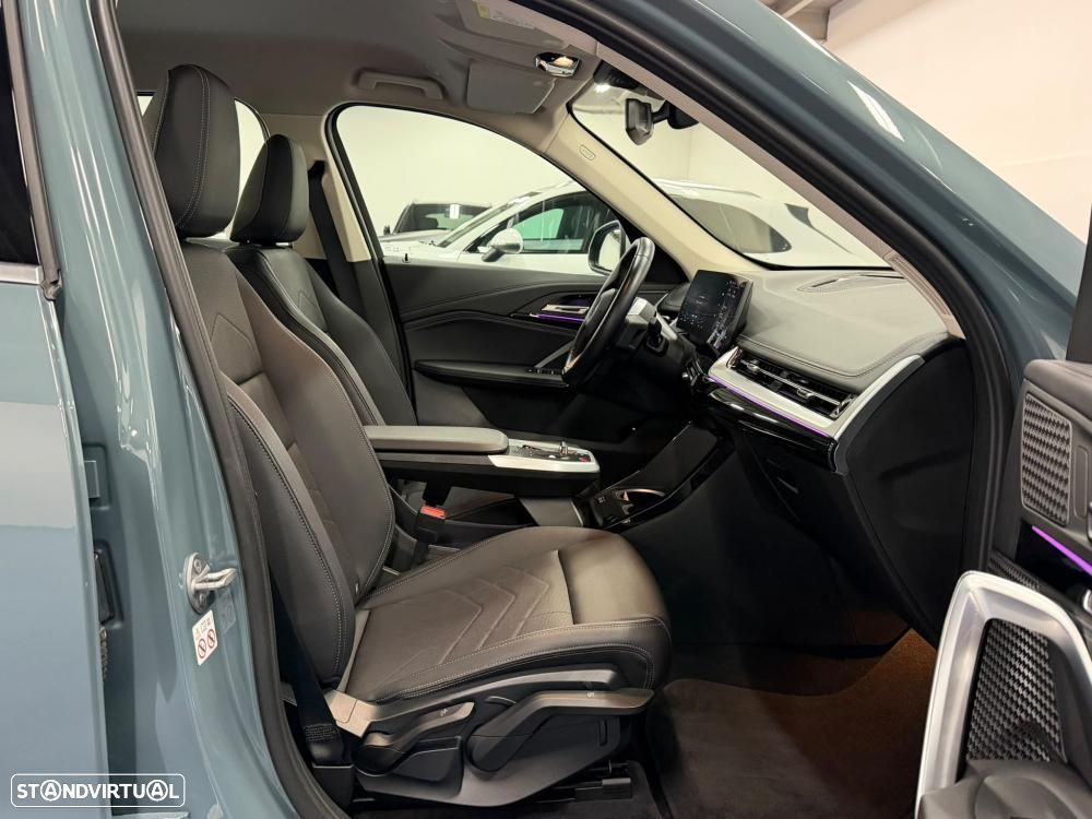 BMW iX1 xDrive30 - 36
