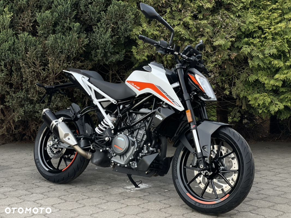 KTM Duke