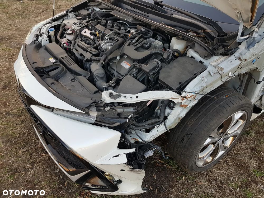 Toyota Corolla 2.0 GR Sport - 18