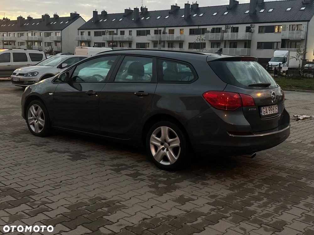 Opel Astra - 3