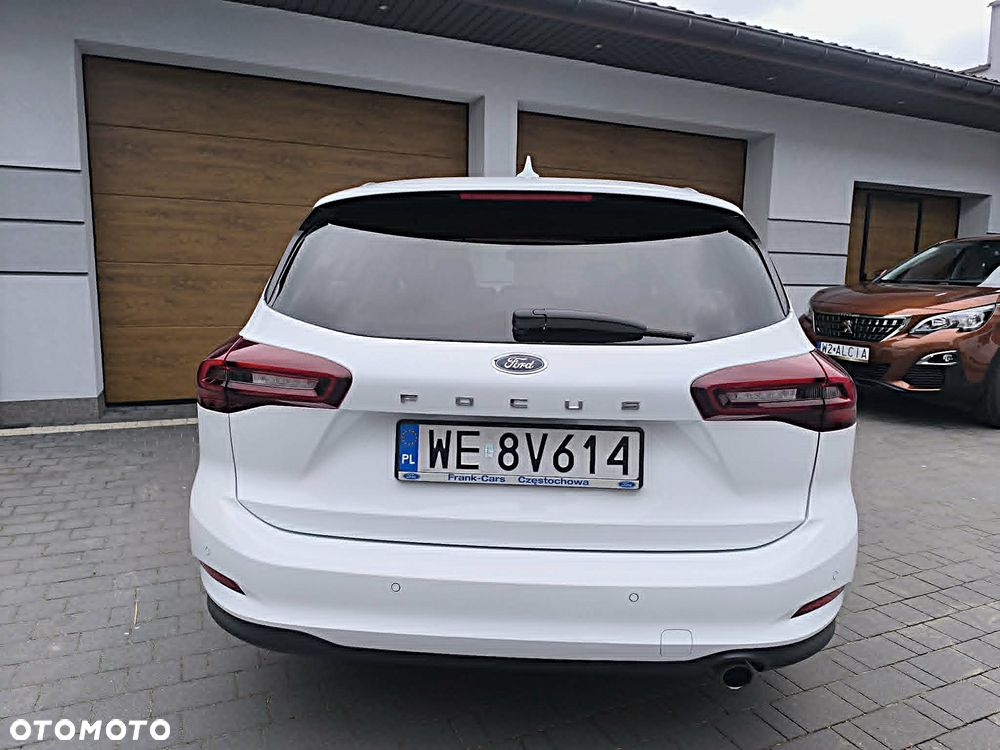 Ford Focus 1.0 EcoBoost Titanium - 6
