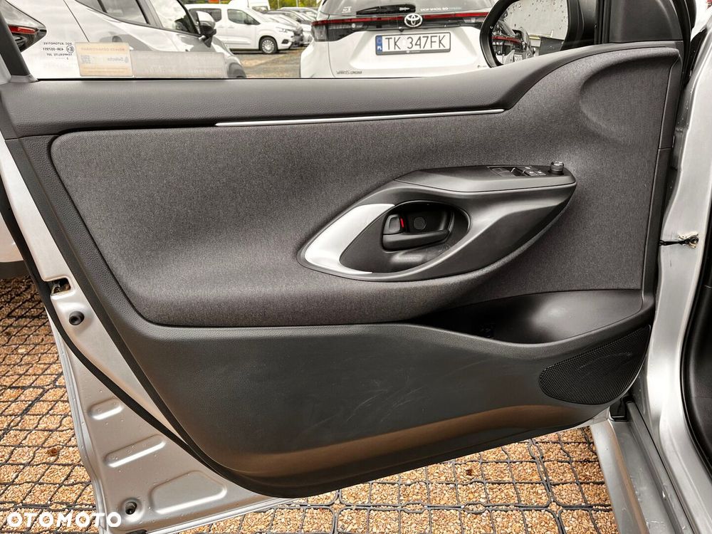 Toyota Yaris Hybrid 1.5 Comfort - 25