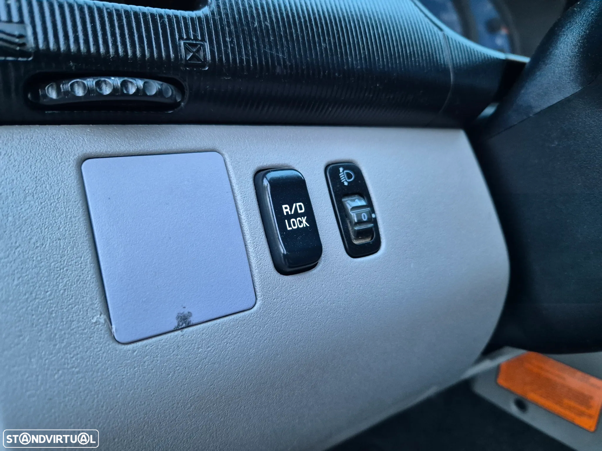 Mitsubishi L200 Cab Simples 4X4 - 11