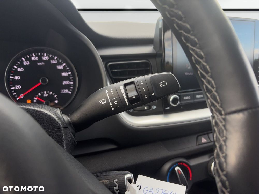 Kia Stonic - 25