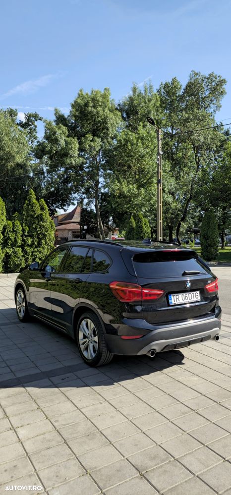 BMW X1 xDrive20d Aut. Sport Line - 8