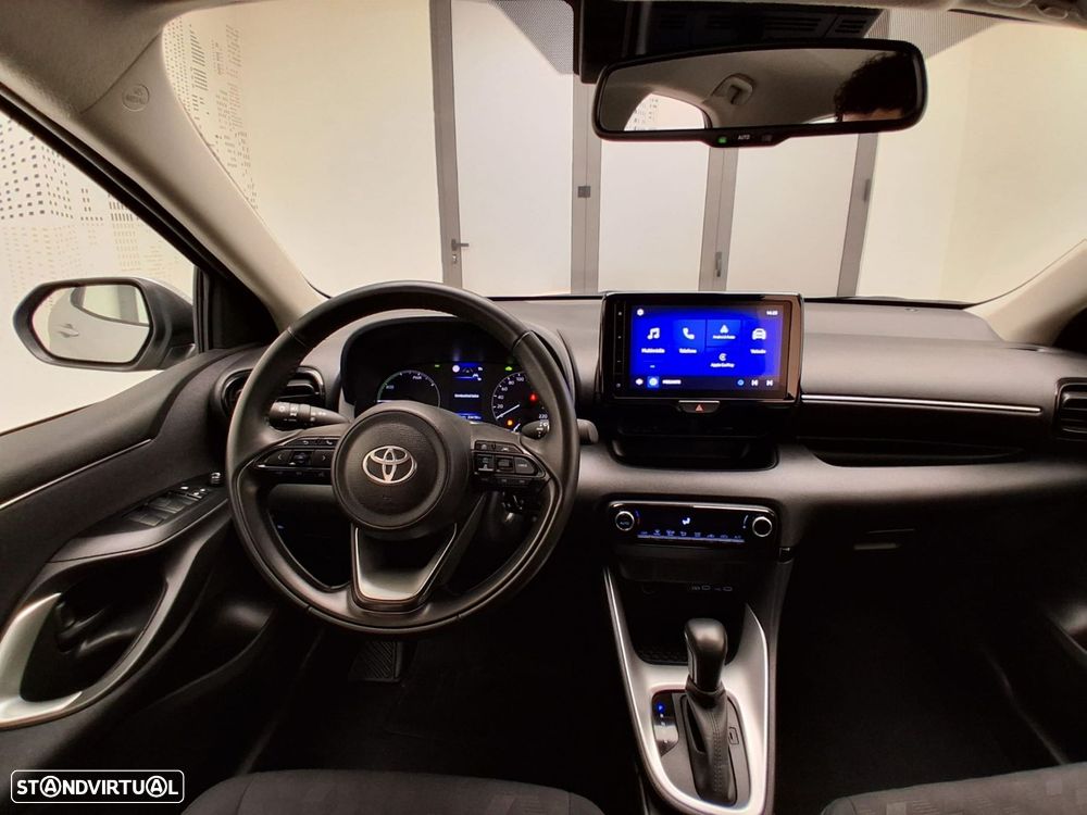 Toyota Yaris - 17