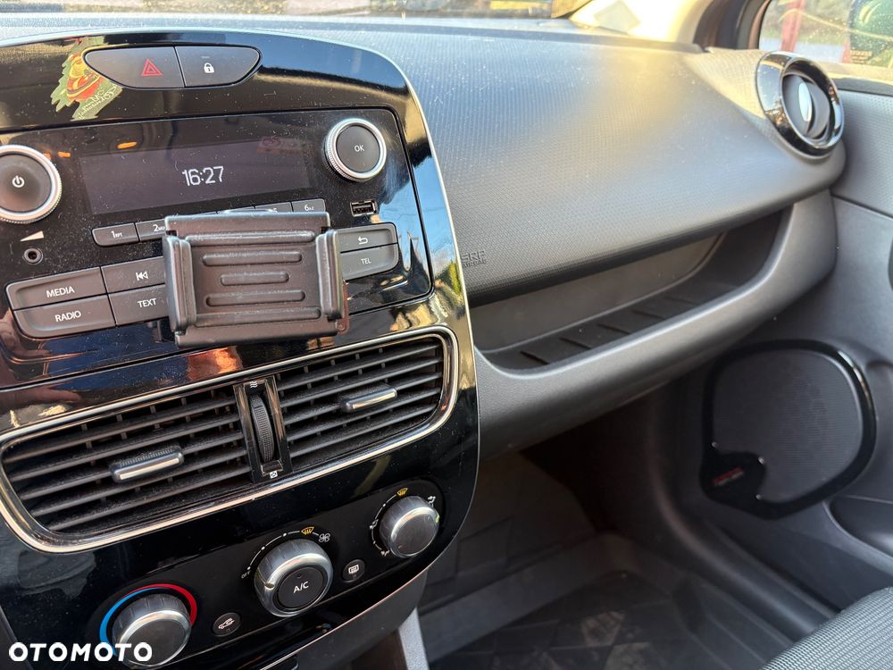 Renault Clio 1.2 16V Alize - 11