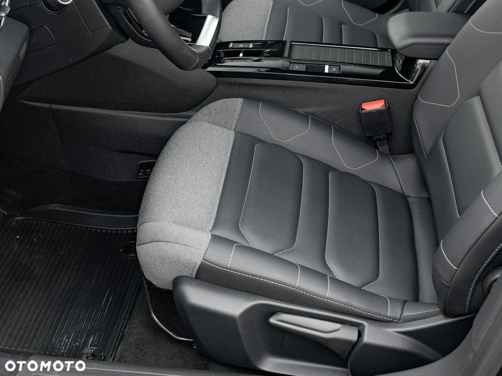 Citroën C4 e-C4 EV136 50kWh Shine - 14