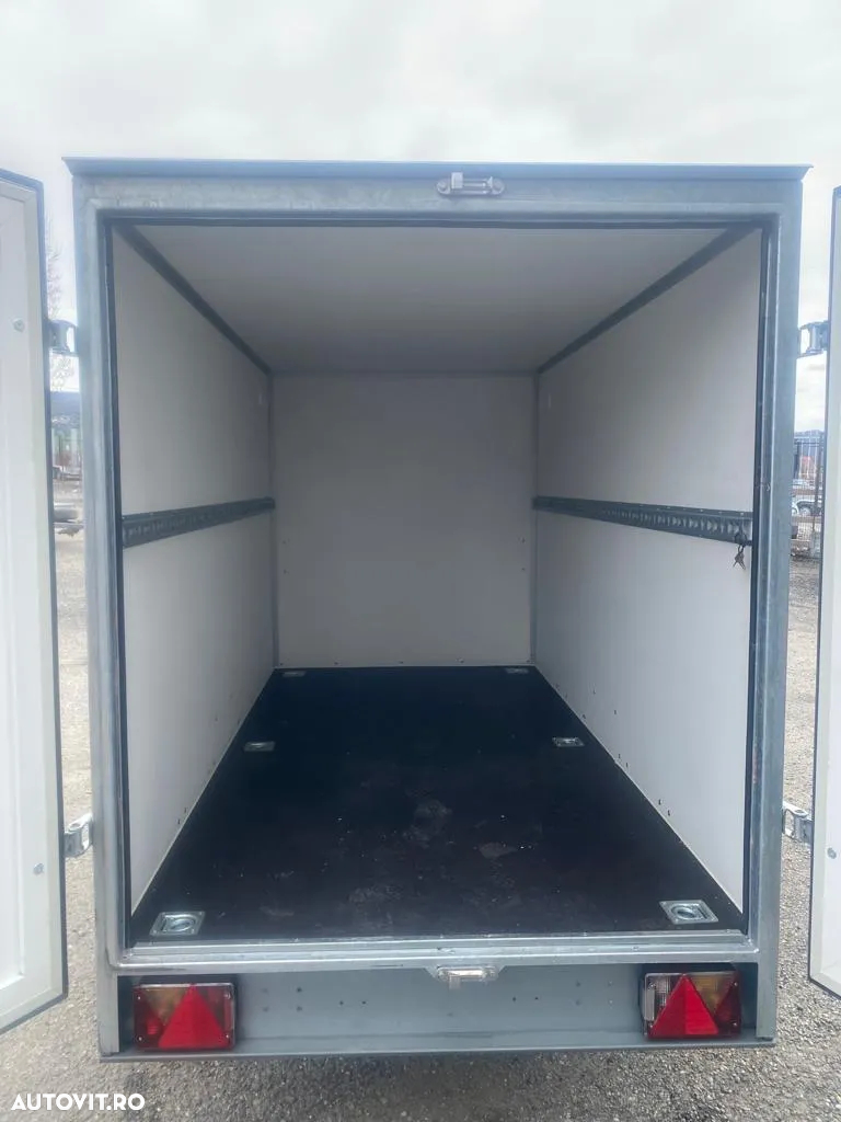Niewiadow Remorca auto 1350kg/Furgon/Carosata 260/135/150 - 12
