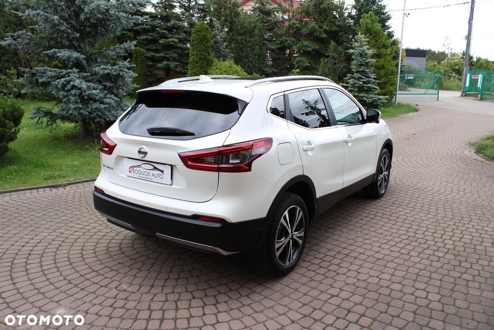 Nissan Qashqai 1.6 DCi N-Connecta Xtronic EU6 - 8
