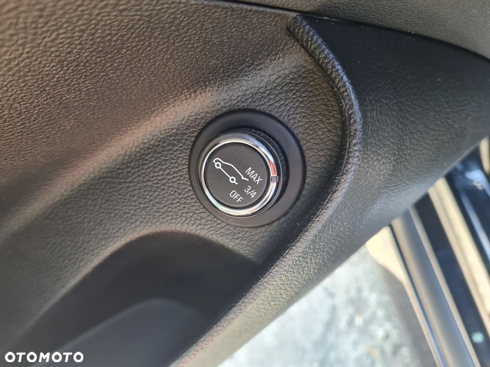 Opel Insignia - 14
