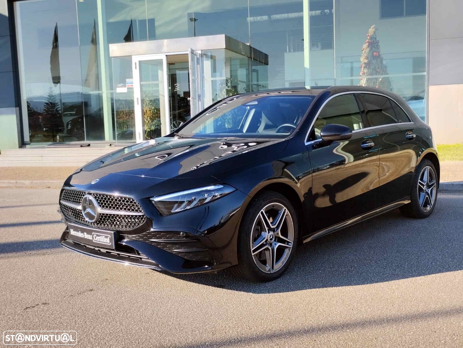 Mercedes-Benz A 250 e AMG Line - 1