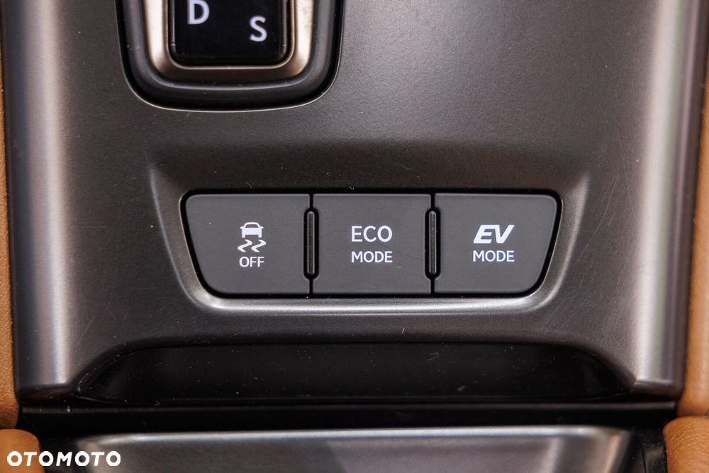 Lexus LBX 1.5 Hybrid Relax AWD - 34