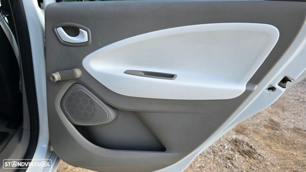 Renault Zoe - 41