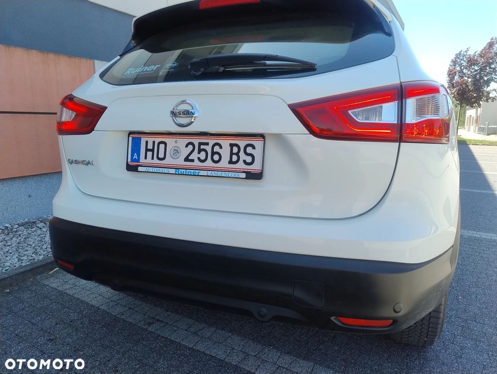 Nissan Qashqai 1.2 DIG-T Xtronic N-Vision - 34