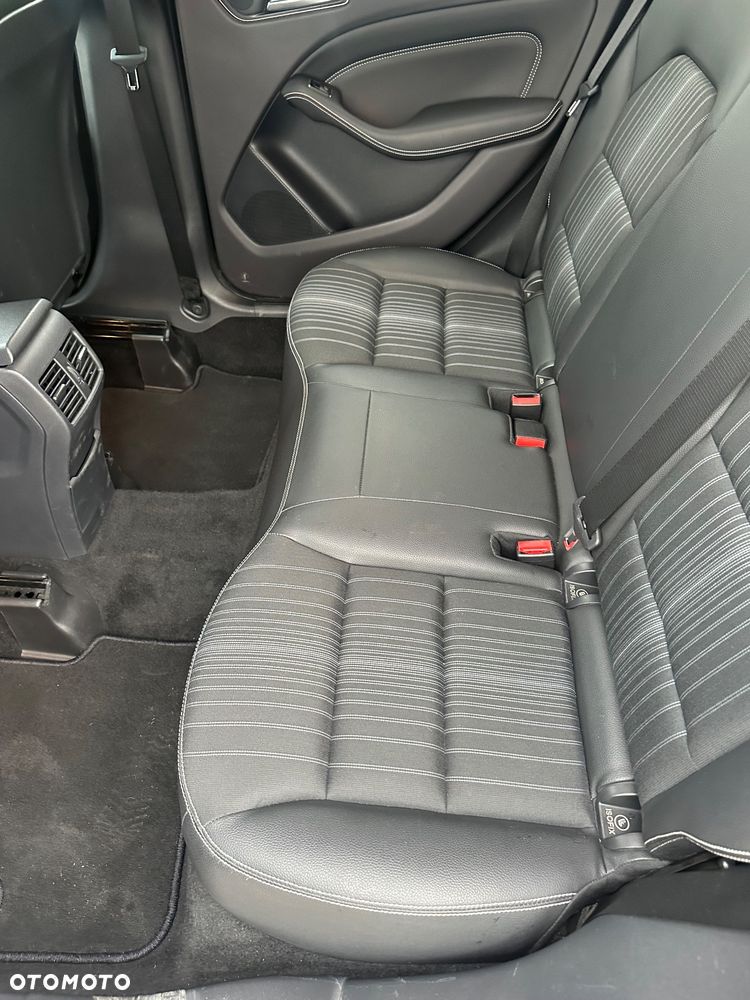Mercedes-Benz Klasa B 200 7G-DCT UrbanStyle Edition - 9