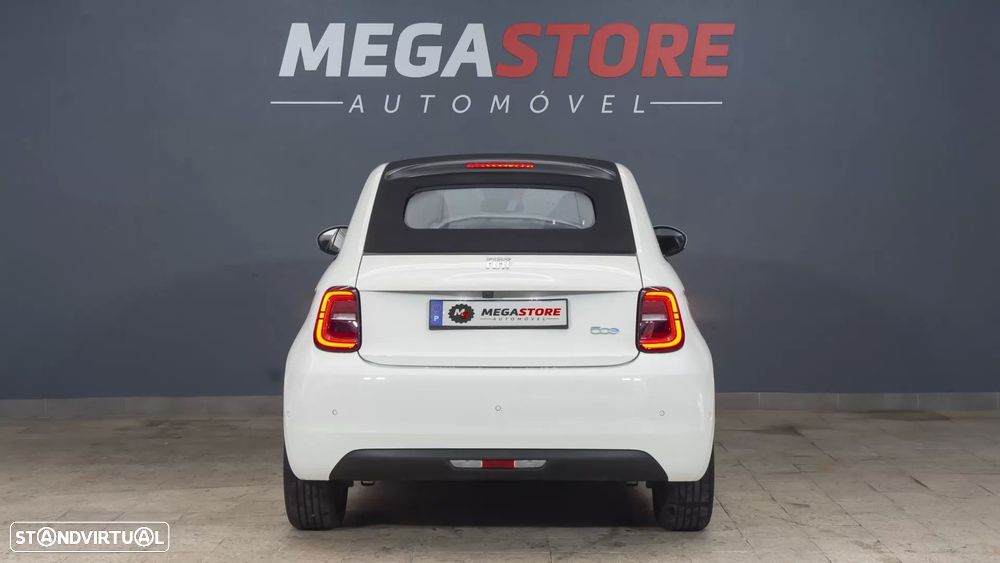 Fiat 500e C - 8
