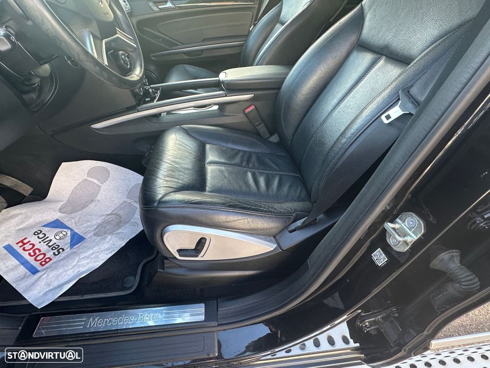 Mercedes-Benz GL 350 CDI BlueEfficiency - 33