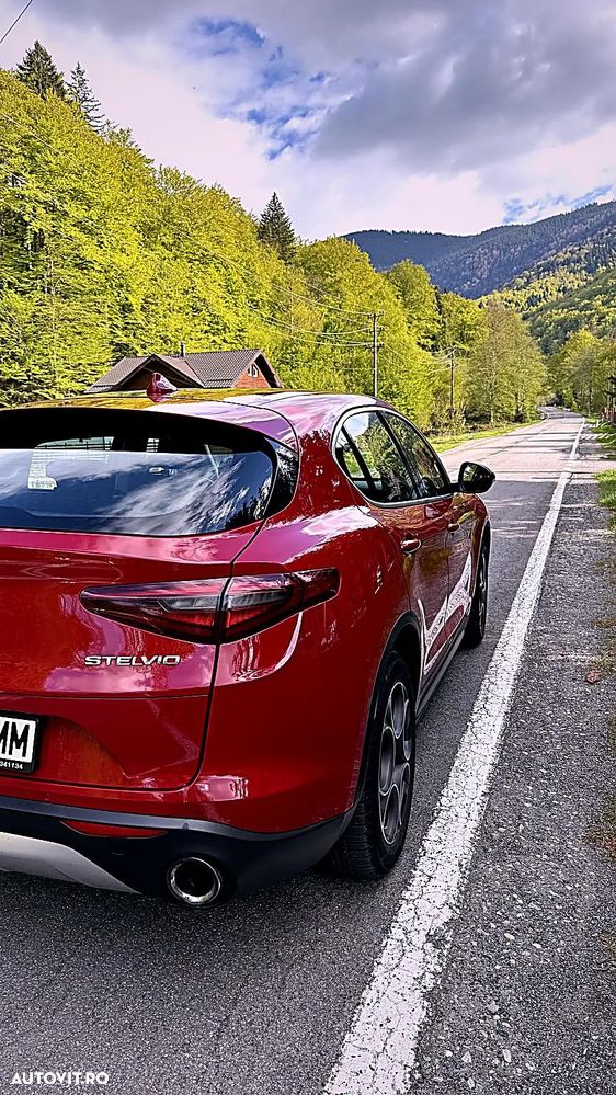 Alfa Romeo Stelvio 2.0 Turbo AWD AT8 Veloce - 15