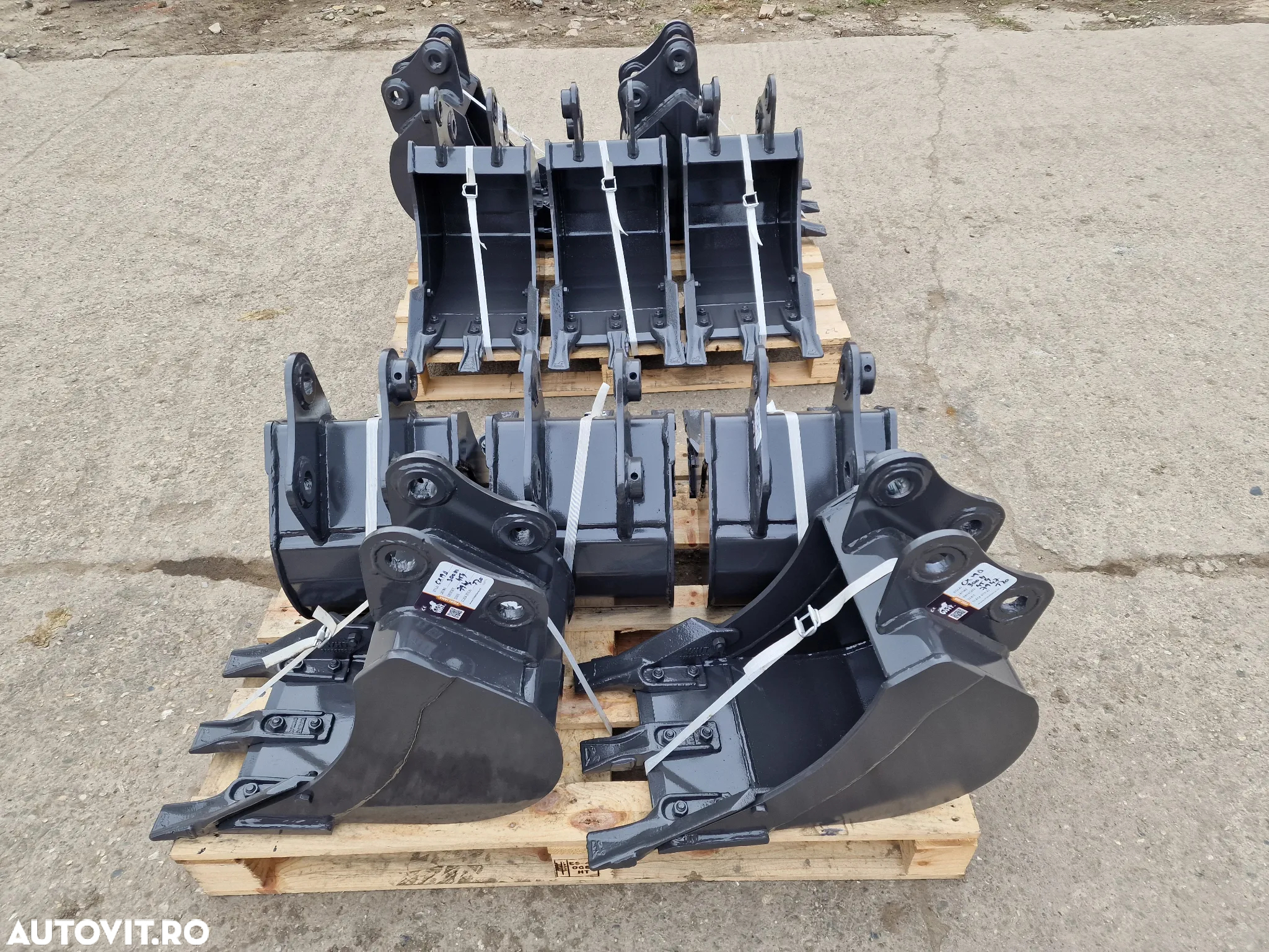 Cupa excavat miniexcavator kubota - 4