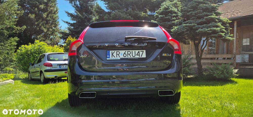 Volvo V60 2016 photo 3