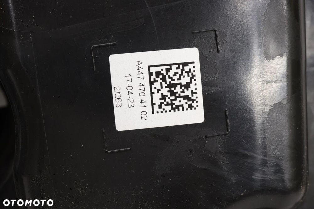 Mercedes Vito W447 zbiornik AdBlue A4474704102 - 4