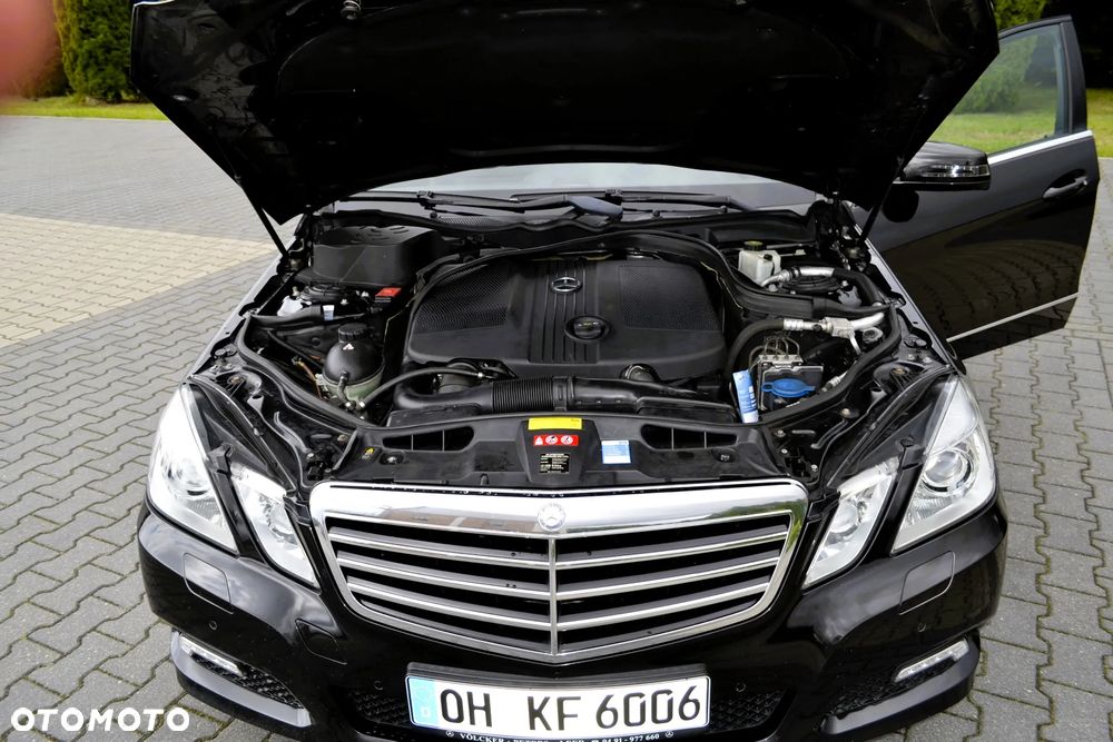 Mercedes-Benz Klasa E 200 CDI DPF BlueEFFICIENCY Automatik Avantgarde - 38