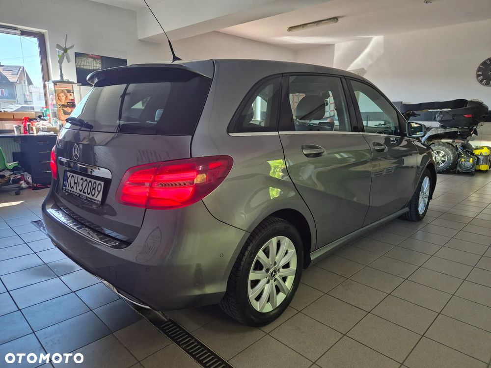 Mercedes-Benz Klasa B 180 (CDI) d 7G-DCT Style - 10