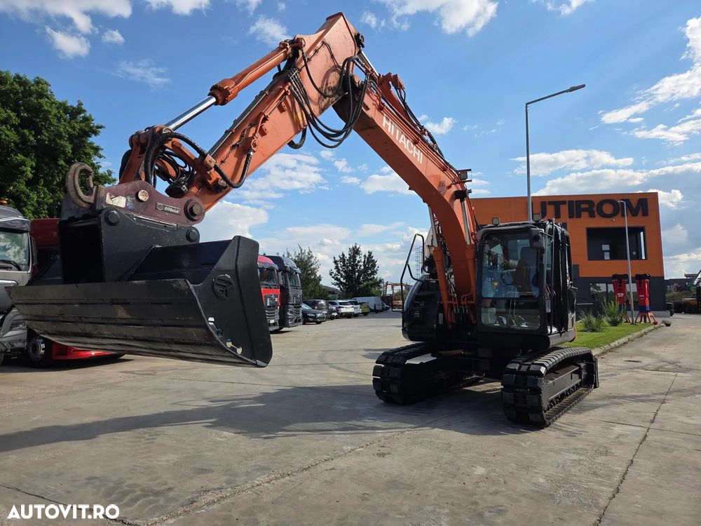 Hitachi ZX135US-6, 16t,2019, 3.736h, ROTIRE IN GABARIT, LAMA, 2 inst hidr pe brate, PADURI NOI, consum mediu 9,5l/h, Gresare automata, CUPLA RAPIDA +CUPE EXCARE+Cupa taluz, latime 2,5m, Camere spate si laterale, posibil leasing 3 ani, PROMOTIE 86.900 EUR+Tva - 9