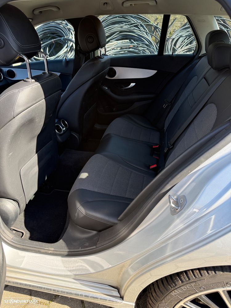 Mercedes-Benz C 300 de T 9G-TRONIC - 9