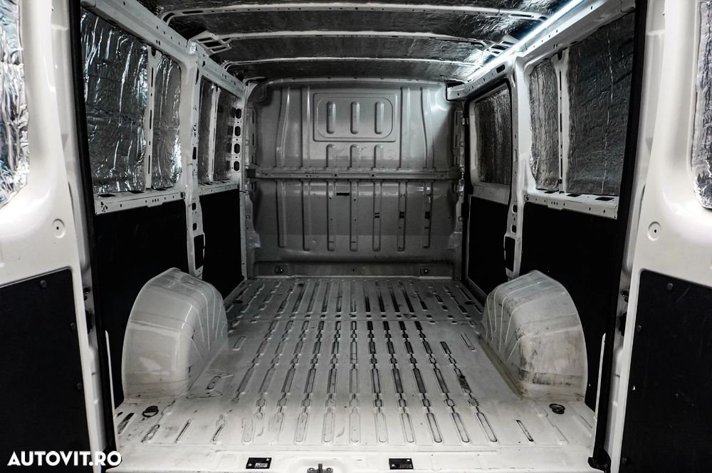 Peugeot Boxer L1H1 - 15