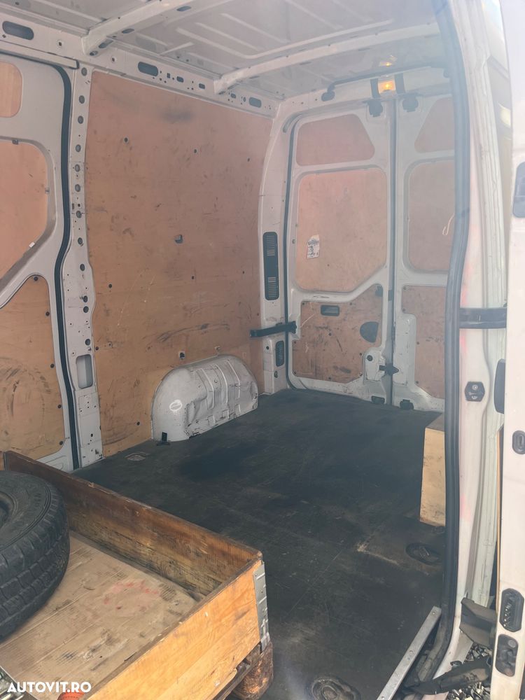 Renault Master - 6
