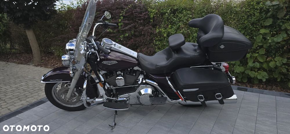 Harley-Davidson Touring Road King - 16