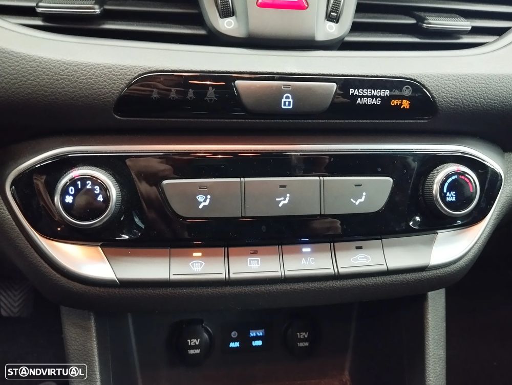 Hyundai i30 SW 1.6 CRDi Style - 29