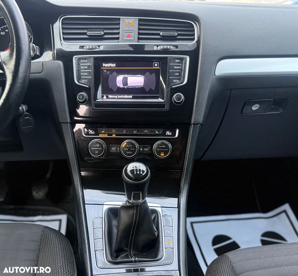Volkswagen Golf 1.6 TDI 4Motion BlueMotion Technology Cup - 14