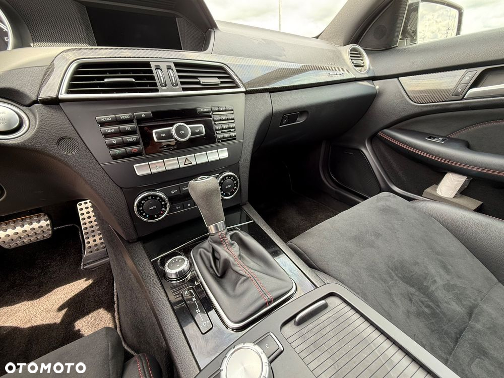Mercedes-Benz Klasa C 63 AMG Coupe AMG SPEEDSHIFT MCT Black Series - 25