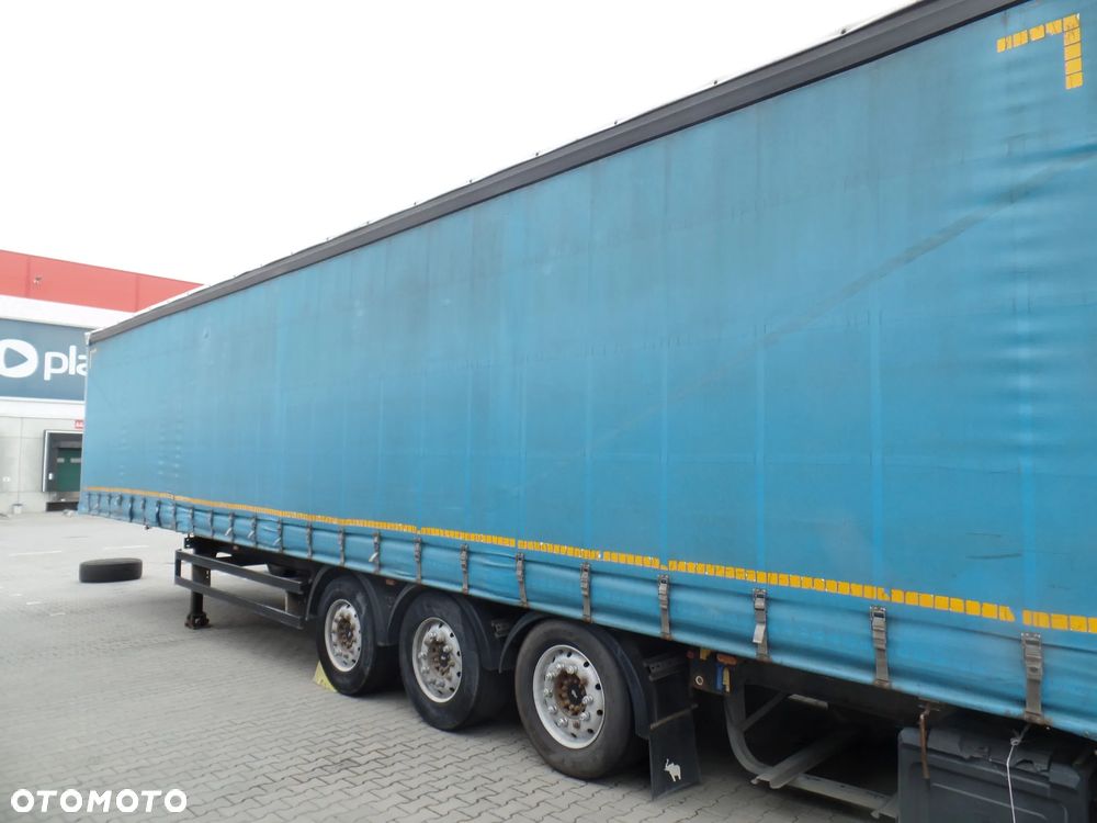 Schmitz Cargobull SKO 24/L - 9