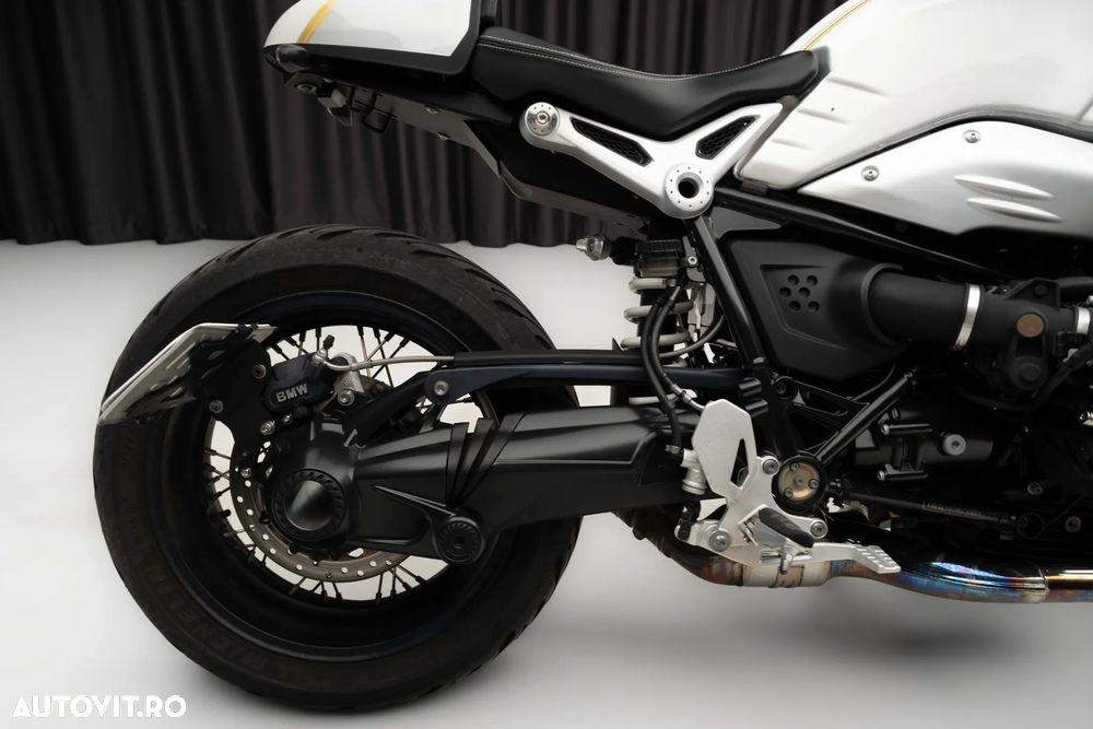 BMW R nineT - 20